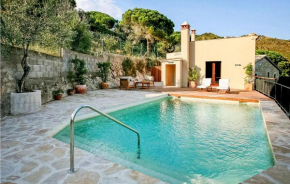 Nice home in Castell-Platja d'Aro w/ Outdoor swimming pool, WiFi and Outdoor swimming pool